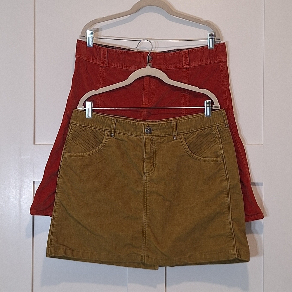 Athleta Corduroy Skirts Lot Of 2 WHENEVER RED SPICE & KALEIDOSCOPE OLD GOLD 14